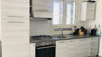 Oven