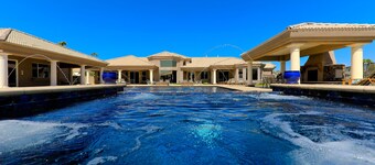 Multi-Million Dollar Luxury Resort Estate/Sleeps 18