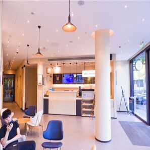 Lobby - Hanting Hotel (Shanghai)