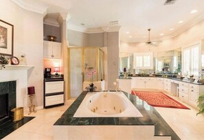 Bathtub