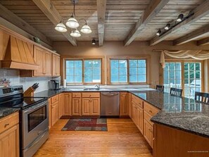 Dining tables, kitchen islands