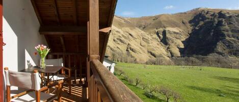 Quang cảnh nhìn từ nơi lưu trú