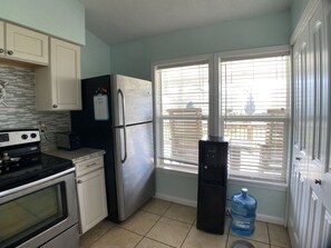 Private kitchen - Seaclusion Fabulous Ocean Views (Surfside Beach)