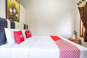 Room - OYO 3509 Pondok Yanti (Ciater)