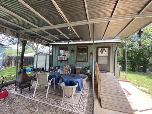 Billy's Bunkhouse Downtown Bandera, TX.