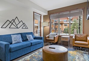 Smart-TV, Kamin, Videospiele, Netflix