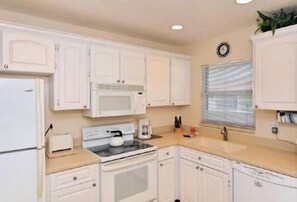 Fridge, microwave, oven, stovetop - Condo#407 2 Bed/2 bath Condo Steps to Siesta Key Beach! (Sarasota)