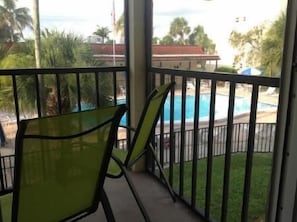 A heated pool - Condo# 218 2 Bed/1 bath Condo Steps to Siesta Key Beach! (Sarasota)