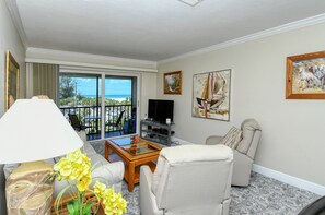 TV, ping pong, books