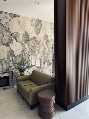 Lobby sitting area - Capital Hotel (Long Island City)