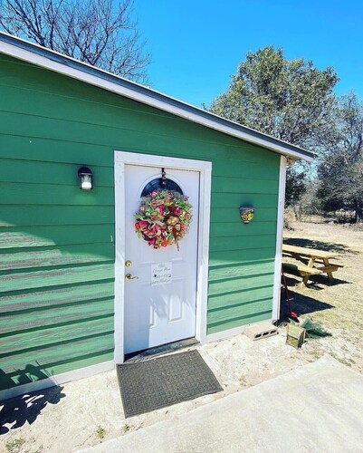 Hilda’s Garage Bandera, TX