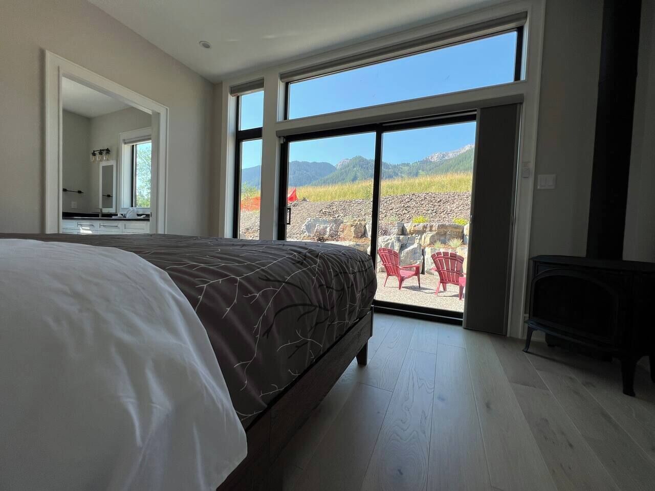 5 chambres, fer et planche à repasser, lit parapluie, Wi-Fi gratuit