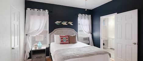 2 chambres, fer et planche Ă repasser, Wi-Fi gratuit, draps fournis