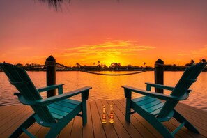 Property grounds - Intervillas Florida - Villa Solaris at the Lake (Cape Coral)