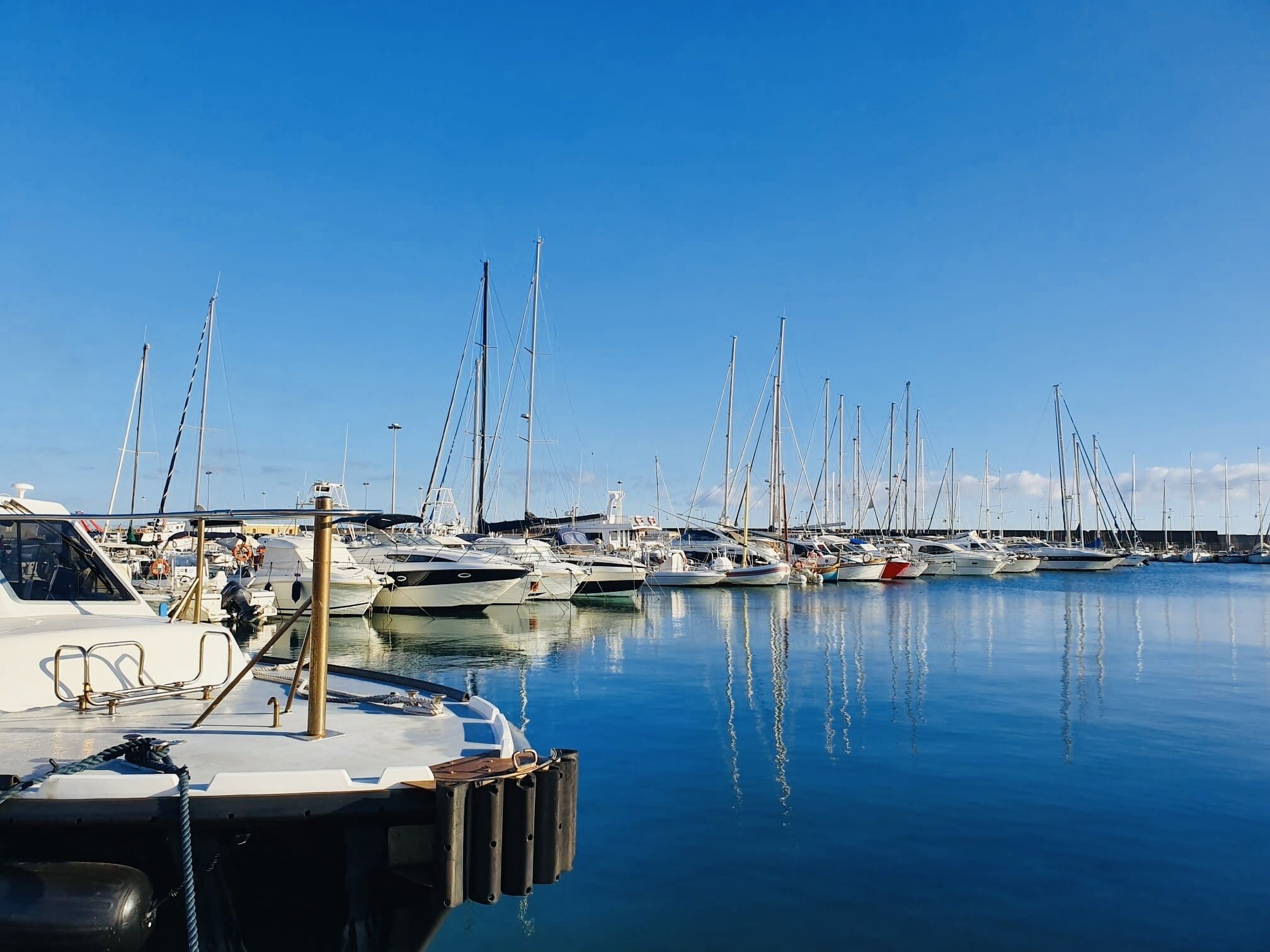 Marina/club náutico