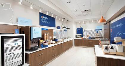 Holiday INN EXP White Marsh