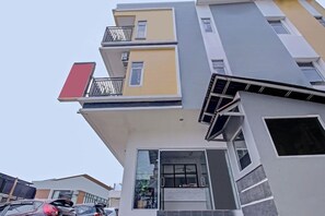 Exterior - OYO 90412 My Kost (Palembang)