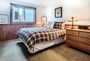 3 chambres, fer et planche à repasser, lit parapluie, Internet