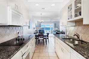 Imagen sin descripción, 5 de 21, botón