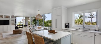 Pristine Residence with Direct Gulf Views at the Renowned Island Beach Club