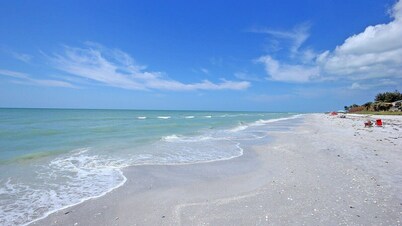 Pristine Residence with Direct Gulf Views at the Renowned Island Beach Club