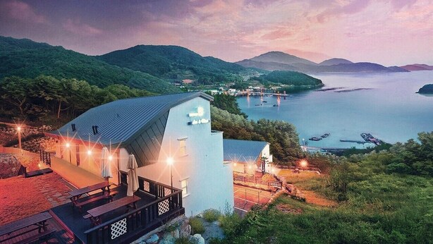Unclassified image, 1 of 10, button - Resort Sea & View (Tongyeong)