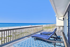 Property grounds - Beachfront | Pet Friendly | Sleeps 14 | Gulf Views (Gulf Shores)