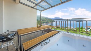 View from room - Clover spa pension (Geoje)