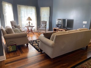 TV - The Jackson House of Gamaliel (Gamaliel)