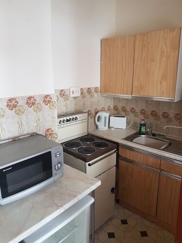 Flat Apsley 3 Sleeps 4 Near Beach