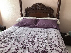 1 bedroom, free WiFi - Hybiscus Room (St Croix)