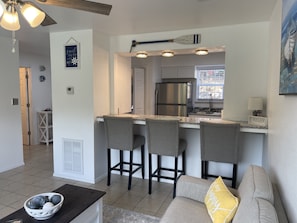 Smart TV - Relaxing Roost—lakefront condo located just steps away from the water’s edge! (Hot Springs)