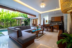 Living area - Sayang Sanur Villa V (Denpasar)