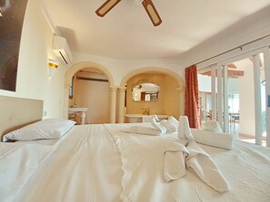 4 makuuhuonetta, silitysrauta/-lauta, Wi-Fi