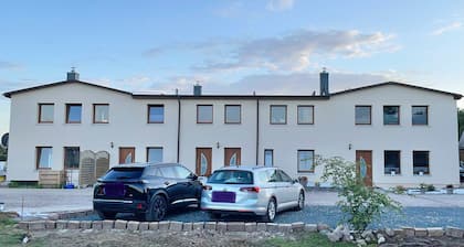 Ferienresidenz Glück auf dem Lande im Ostseeland - 3-Raum-Fewo Blütenzauber