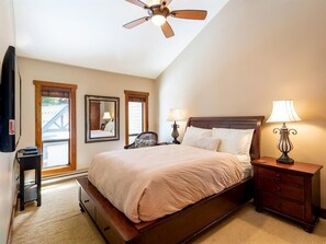 4 chambres, bureau, fer et planche à repasser, Wi-Fi gratuit