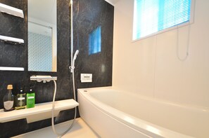 Cottage Basic, Bebas Asap Rokok | Kamar mandi