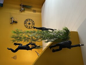 Interior - JuNgLe ROOM (Romans-sur-Isère)