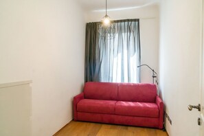 TV - Hadithi Trieste, between Le Rive and Piazza Unità (Trieste)