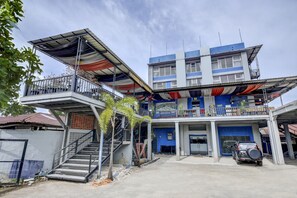View from property - OYO 4010 Zaara Guest House Syariah (Padang)