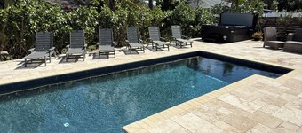 Tranquil Escape, Heated Saltwater Pool, Hot Tub & Gorgeous Patio-Very quiet area