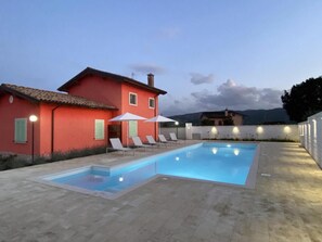 Udendørs pool
