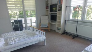 Unclassified image, 4 of 24, button - Lovely, very quiet vacation apartment for groups of up to 16 people (Bad Sachsa)