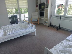 6 bedrooms, free WiFi