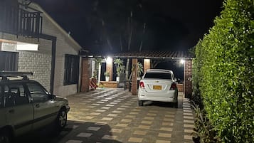 Villa | Property grounds