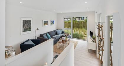 Marsvin - Dachterrasse, Gartenmöbel, Grill, Dusche, Waschmaschine, E-Ladesäule