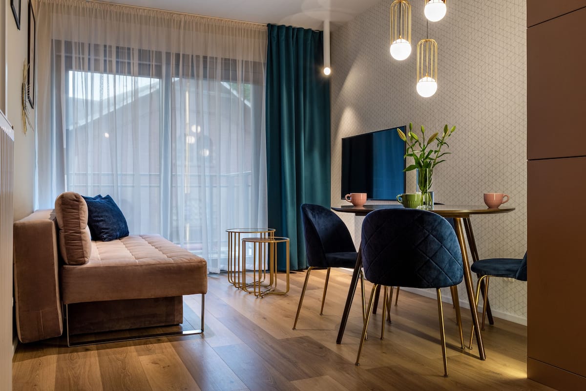Deluxe Apartment, 1 Queen Bed with Sofa bed, Balcony