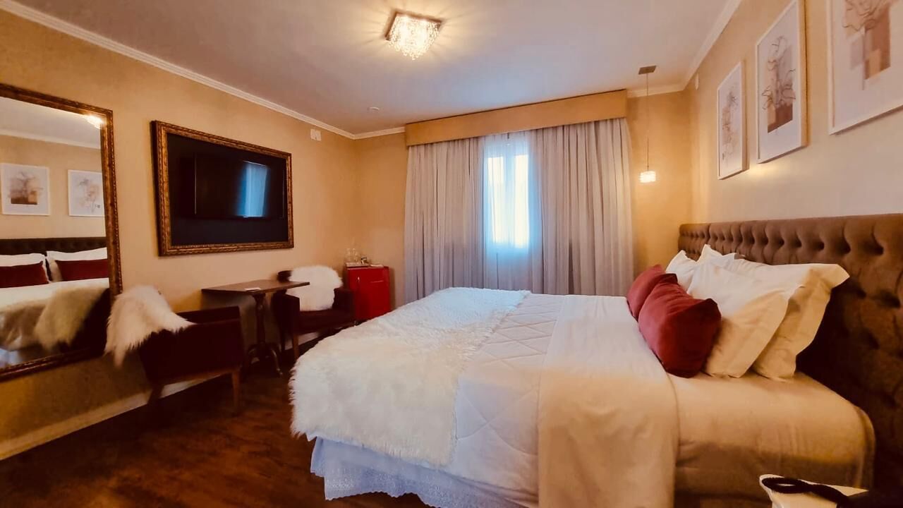 Suite Master | Minibar, desk, blackout curtains, soundproofing