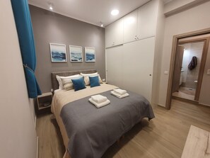 3 Schlafzimmer, Zimmersafe, Bügeleisen/Bügelbrett, Reisekinderbett