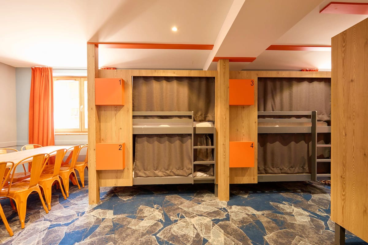Classic Shared Dormitory | Soundproofing, travel cot, free WiFi, bed sheets